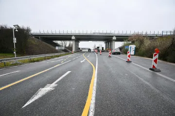 Po zásahu kriminalistů ve Správě železnic a ŘSD chystá ministerstvo audit
