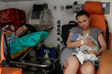 Rusové zasáhli porodnici, oznámil starosta Charkova