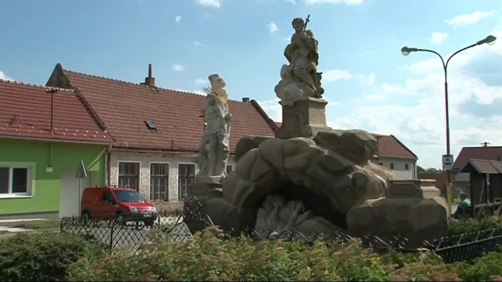 Sousoší ve Chvalkovicích