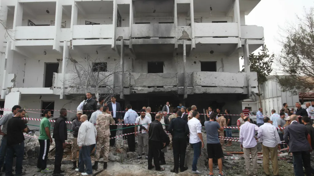 Výbuch před francouzskou ambasádou v Tripolisu