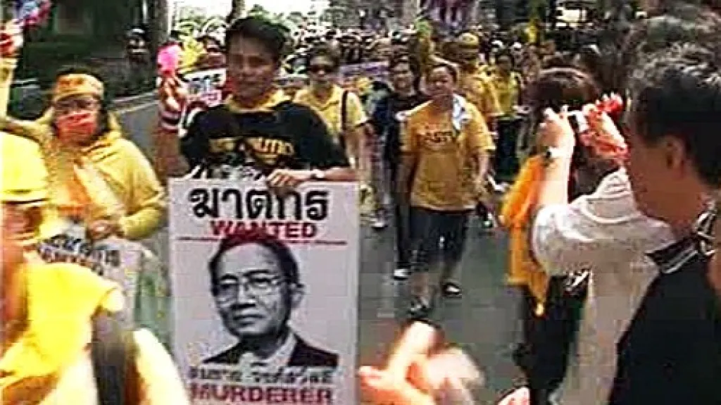 Thajští demonstranti