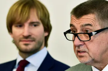 Odměny za dobu epidemie dostanou všichni zdravotníci, ujistil odbory Babiš s Vojtěchem