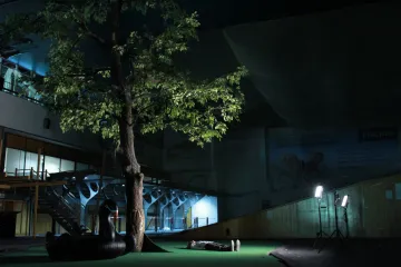 Výstavní bojovka v bývalém sportovním centru. Festival 4+4 dny v pohybu přivábil šedesát umělců