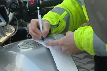 Brněnská radnice má problém s vymahatelností pokut, zaplatí jen každý třetí hříšník