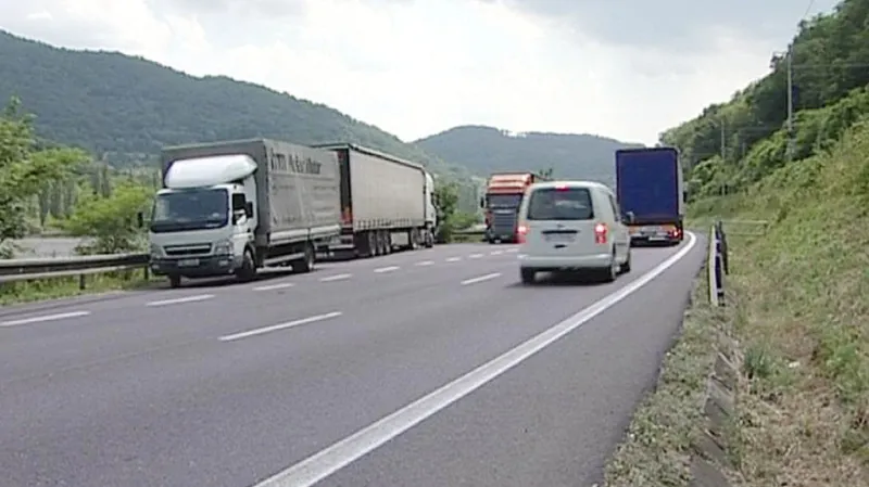 Provoz na silnici I/8