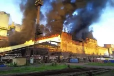 ArcelorMittal zjišťuje, co způsobilo požár v třídírně. Hasiči jej likvidovali dvě a půl hodiny