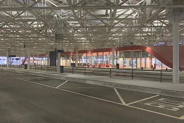 Brněnská Zvonařka se chystá na kolaudaci. Nádraží má novou přístavbu, osvětlení a informační systém