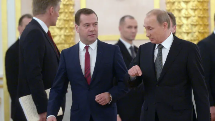 Vladimir Putin a Dmitrij Medvěděv