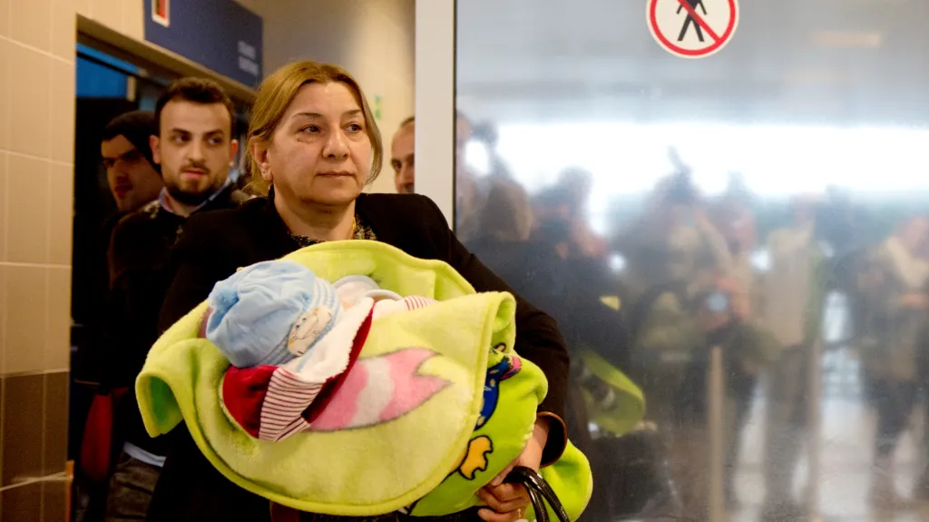 Uprchlíci z Iráku na ruzyňském letišti