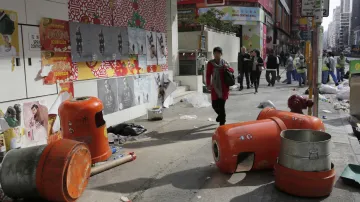 Násilné střety v Hong Kongu