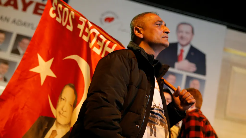 Podporovatel strany AKP v Istanbulu