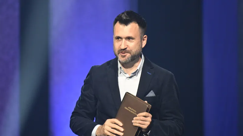 Literu za detektivku dostal spisovatel Jiří Klečka za knihu Černý kos