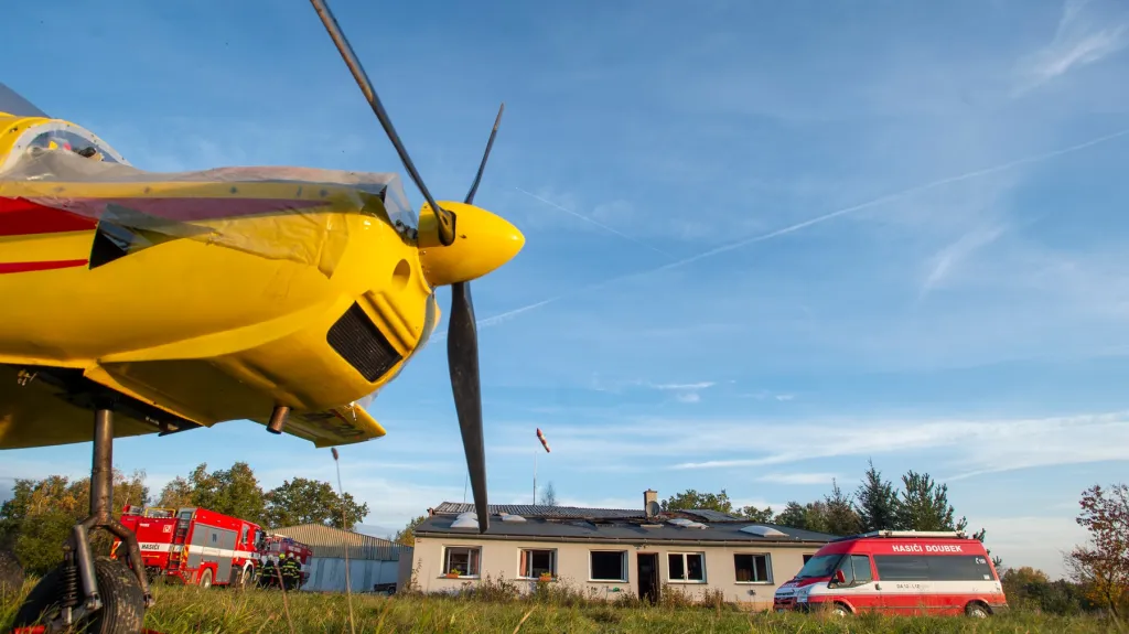 Hasiči na Letišti Osičiny