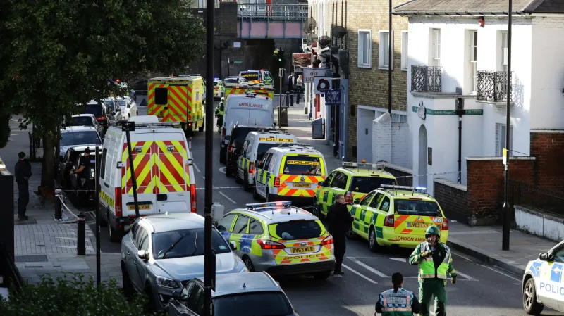 Policie v okolí stanice Parsons Green