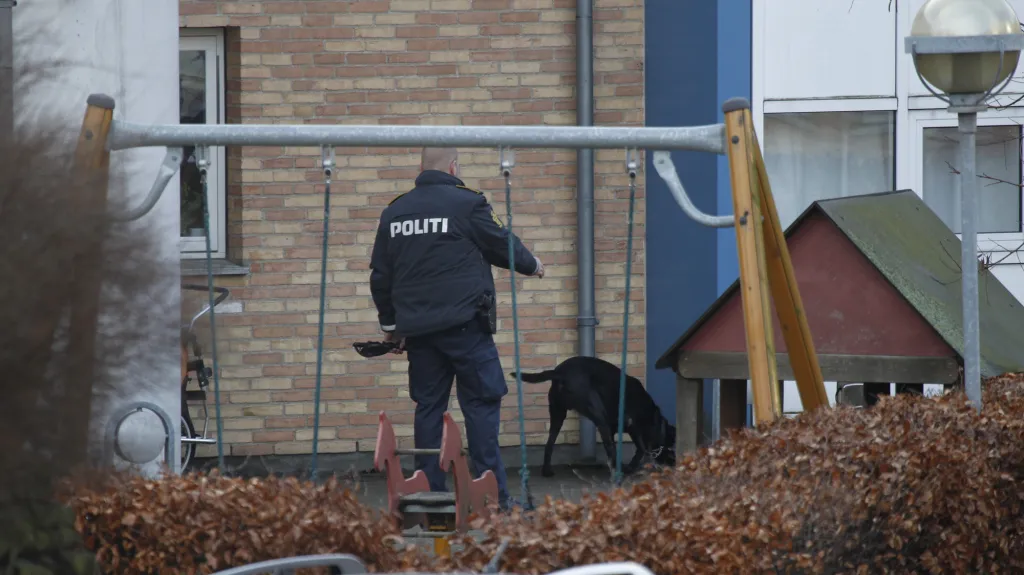 Policie u Hedegaardova bytu