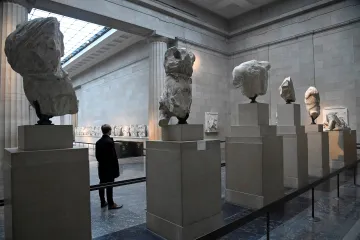 Sunak zrušil setkání s řeckým premiérem kvůli sporu o antické artefakty