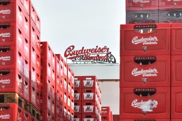 Rekordní rok Budějovický Budvar nezopakoval. Uvařil méně piva a klesly mu tržby