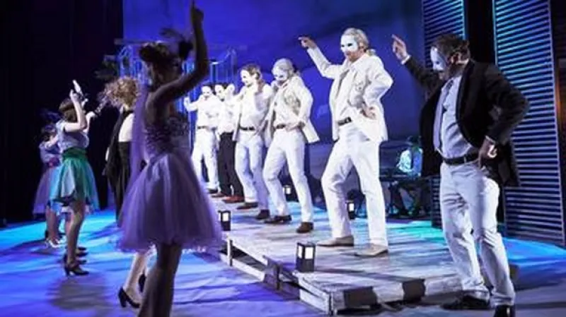 Mnoho povyku pro nic