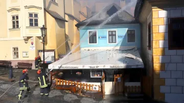 V historickém centru Banské Štiavnice zachvátil požár několik domů