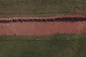 Stát chce zahrnout do výdajů na obranu i Pražský okruh nebo dálnici D11