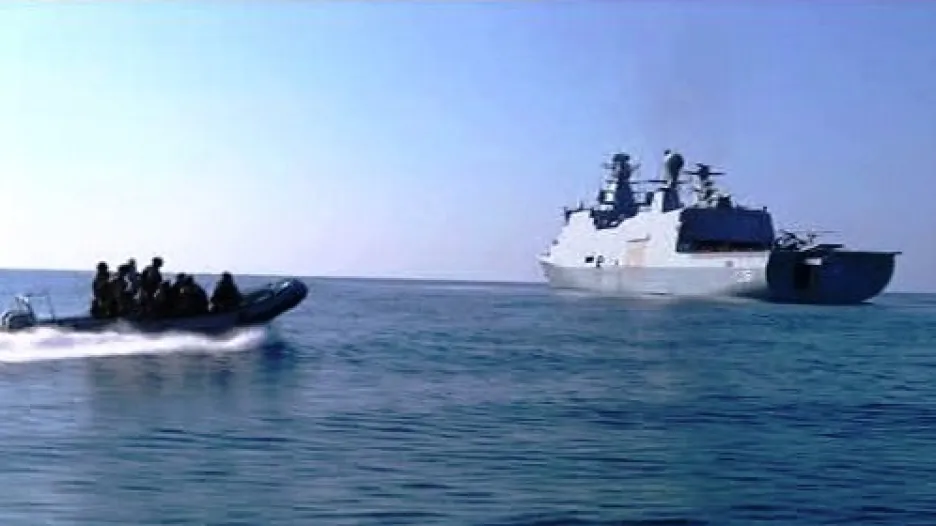 Protipirátská hlídka v Adenském zálivu