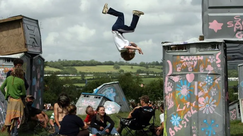 Z výstavy Glastonbury: Země a legenda