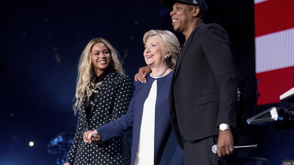 Hillary Clintonová s raperem Jay-Z a zpěvačkou Beyoncé