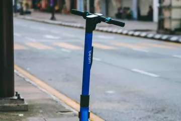 Elektrokola a koloběžky v metru čeká zákaz