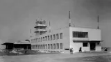 Ruzyňské letiště krátce před uvedením do provozu (březen 1937)