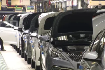 Koronavirus ohrožuje americké telefony, brazilskou sóju či japonské automobilky. Chybí čínské díly i zákazníci