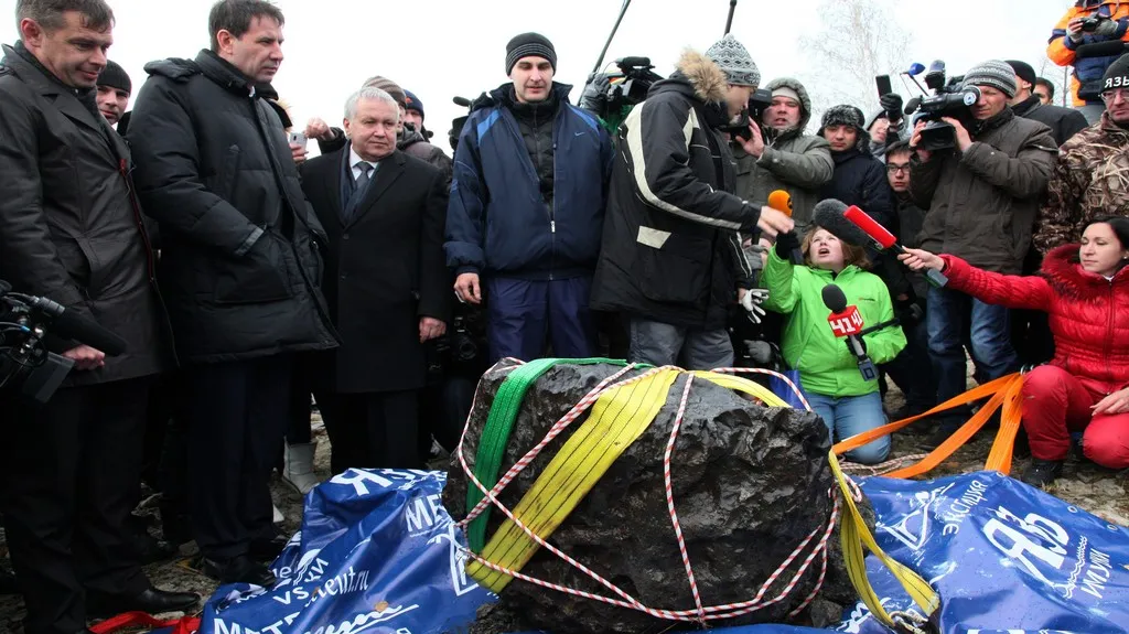 Kus meteoritu nalezený v ruském jezeře