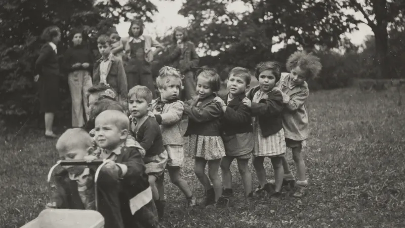 První děti z Terezína v Olešovicích, srpen 1945