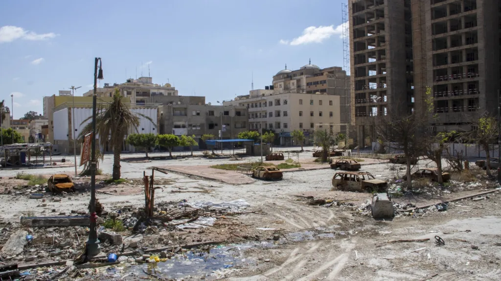 Libye poznamenaná bojem s Islámským státem