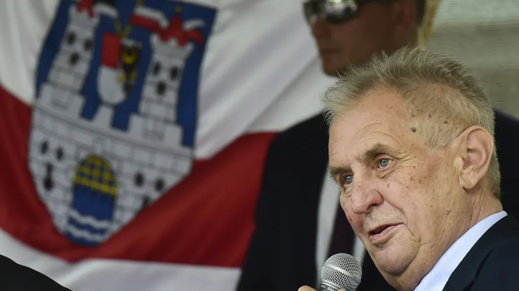Miloš Zeman na návštěvě v Bílině na Teplicku