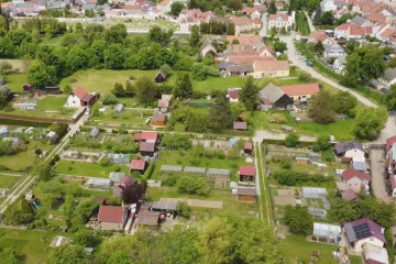 Bez dohledu už to nejde. Kontejnery na bioodpad musí mít správce