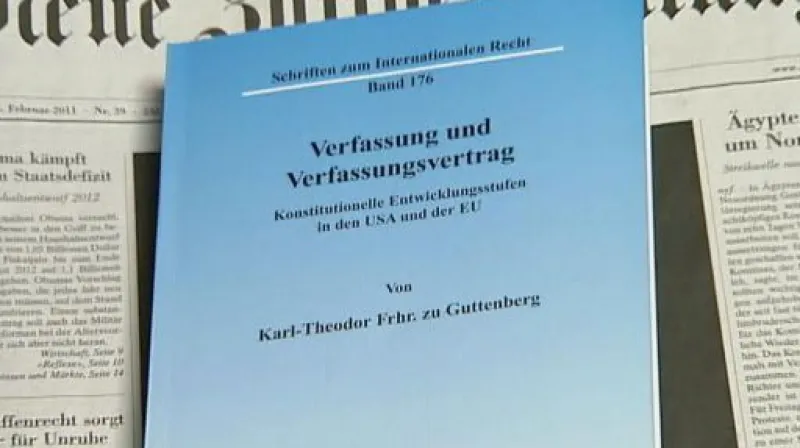 Ministr odmítá plagiátorství