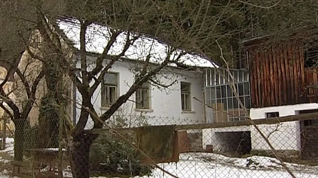 Chata, kde se skrýval pachatel