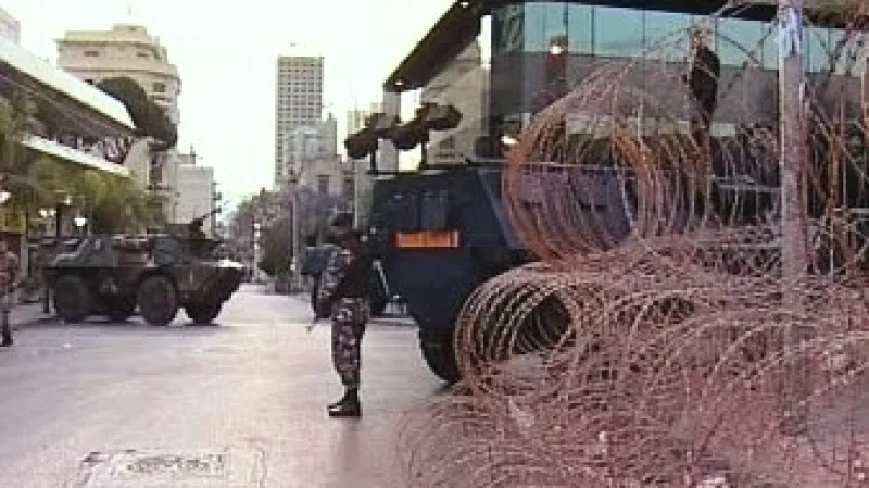 V Libanonu pokračují mezi ozbrojenci šíitského hnutí Hizballáh a stoupenci prozápadní vlády.