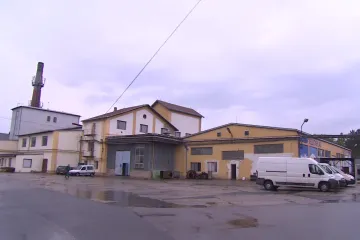 Šlapanice koupí areál zamořený fenolem. Léta ohrožuje zdraví lidí