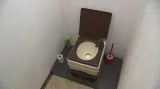 Suché WC na obecním úřadě v obci Březová