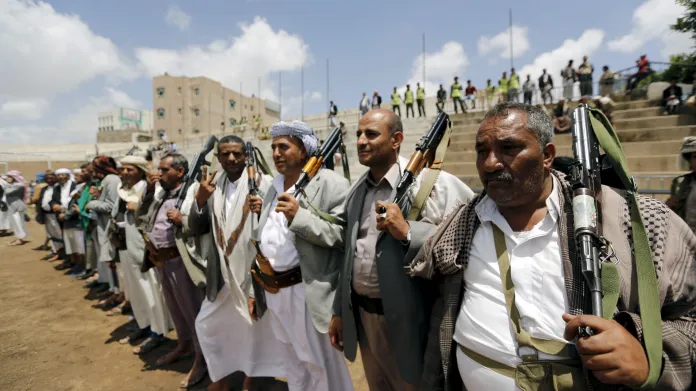 Bojovníci spříznění se šíitskou skupinou Hútíů