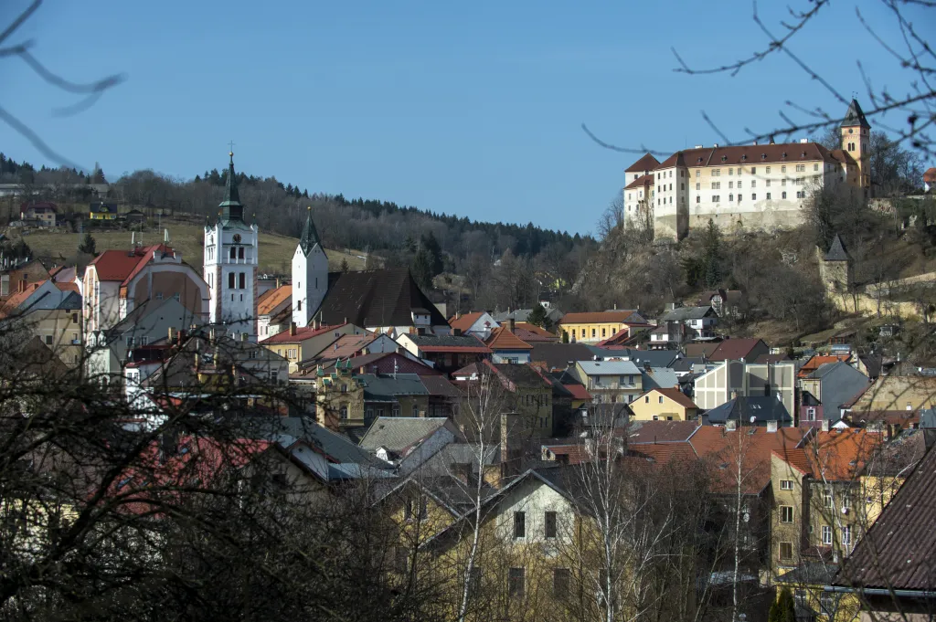 Památkáři otevřeli opravený horní zámek ve Vimperku