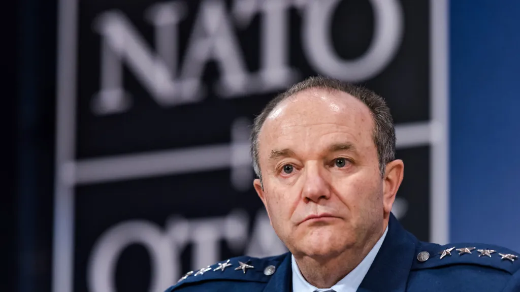 Philip Breedlove po jednání Vojenského výboru NATO