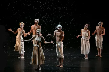 Mistra Kyliána každý pozná. Na jeho choreografii tančí Národní divadlo i ČT art