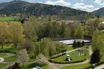 Prachatičtí se neshodnou na novém hřišti