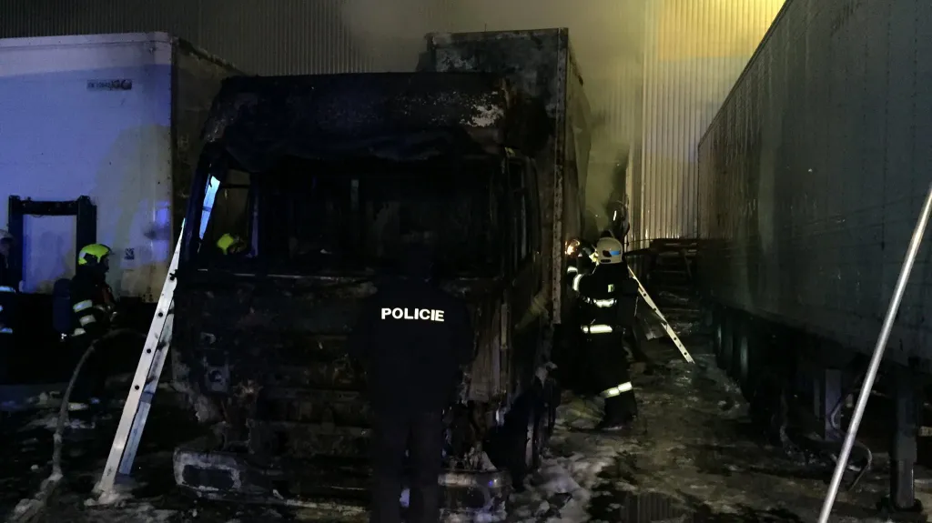 Zásah jihomoravských hasičů v Modřicích u Brna