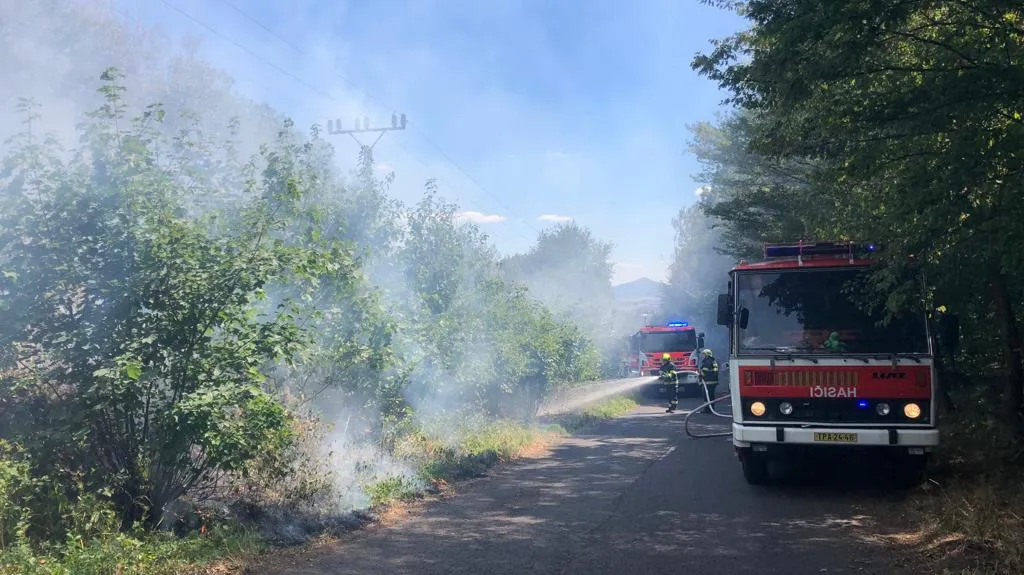 Požár lesa u Pily Vrchoslav u Krupky na Teplicku