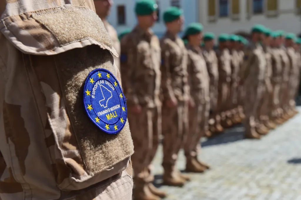 O zřízení mise rozhodla Evropská unie na základě žádosti vlády Mali