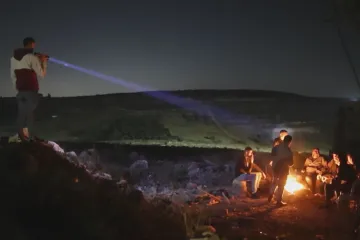 Palestinci se na Západním břehu brání agresi izraelských osadníků svépomocí