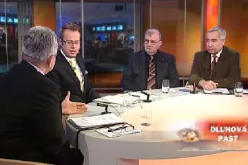 Odbory a zaměstnavatelé: Cestu z krize brzdí málo úvěrů od bank